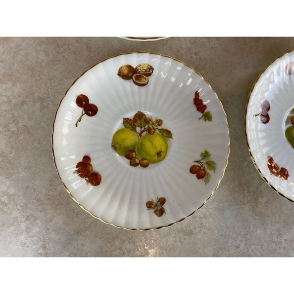 Royal Windsor Fine Bone China Fruit Series Saucer Plates Lot Of 6 - Picture 5 of 8